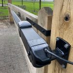 Voorbeeld afbeelding Fadini HINDI 880 lineaire poortopener op poort