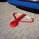 Schake neerklapbare parkeerbeugel met europrofielcilinderslot - Driehoekige vorm - 500 mm hoog