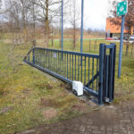 Thumbnail of http://Fadini%20Kit%20Junior%20650%20schuifpoortopener%20met%20veiligheidsitems