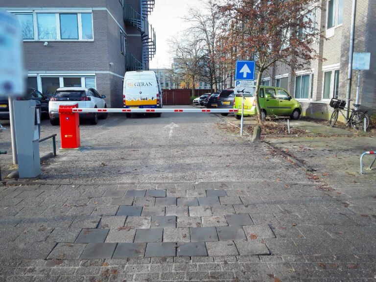 Parkeerterrein afsluiten met de BAYT 980 slagboom van Fadini