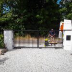 Thumbnail of http://Poort%20automatiseren%20met%20de%20Kit%20COMBI%20740%20en%20een%20speciale%20geleidearm