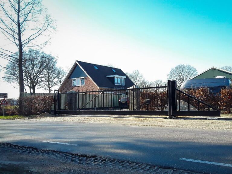 Nieuwe schuifpoort automatiseren met de Fadini Kit MEC 200