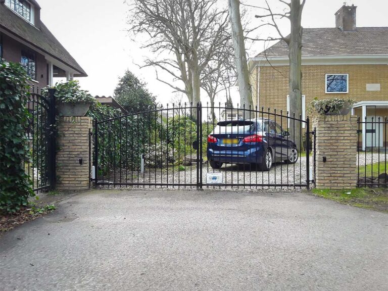 Poort automatiseren met de Kit CONDOR 350 van Comunello