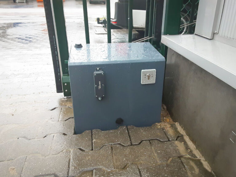 Nieuwe schuifpoort automatiseren met Kit JUNIOR 650 schuifpoortopener