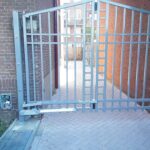 Thumbnail of http://Vouwpoort%20automatiseren%20met%20de%20HINDI%20lineaire%20poortopener