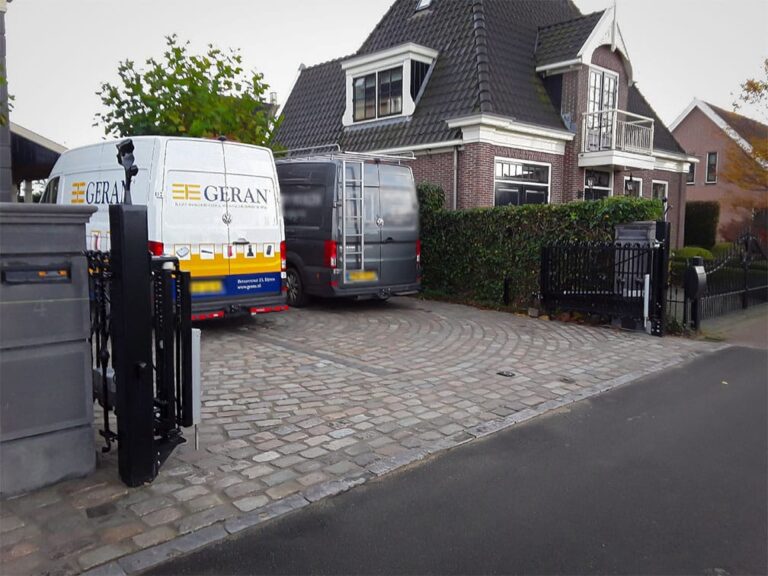 Vouwpoort automatiseren met de Fadini Kit HINDI 880 EVO