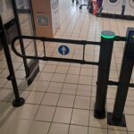 Thumbnail of http://Scan&Go%20Basic%20ticketscannerzuilen%20toegepast%20in%20supermarkten