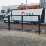 Thumbnail of http://Nieuwe%20poort%20automatiseren%20met%20de%20Kit%20ABACUS%20lineaire%20poortopeners%20van%20Comunello