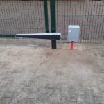 Thumbnail of http://Nieuwe%20poort%20automatiseren%20met%20de%20Kit%20ABACUS%20lineaire%20poortopeners%20van%20Comunello