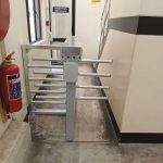 Titan tourniquet half hoog 4 arm verzinkt