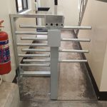Titan tourniquet halve hoogte RVS
