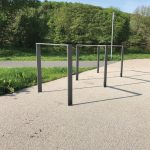 Schake fietsbeugel - Fietsnietje - Plat staal - Hoogte 1200 mm - Beton storten