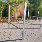 Schake fietsbeugel - Fietsnietje - Plat staal - Hoogte 1200 mm - Beton storten