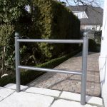 Schake fietsbeugel - Fietsnietje - Platte of ronde kop - Hoogte 1300 mm - Beton storten