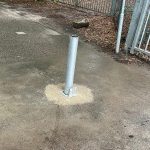 Thumbnail of http://Marshalls%20handmatig%20bedienbare%20inzinkbare%20verkeerspaal%20bollard%20met%20reflectie