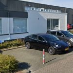 Schake handmatig inzinkbare verkeerspaal met reflectie