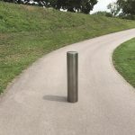 Vaste RVS afzetpaal om in beton te storten of vast te schroeven - 154 mm dik