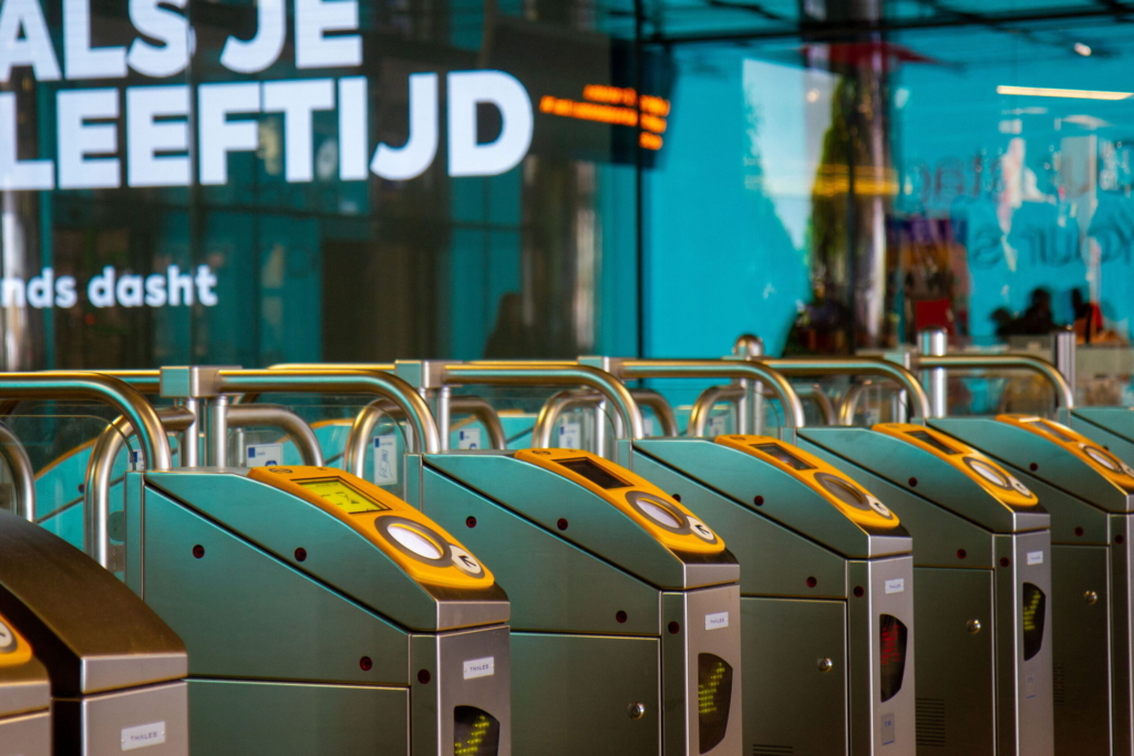 NS station beveiliging en toegangscontrole treinen en openbaarvervoer (1)